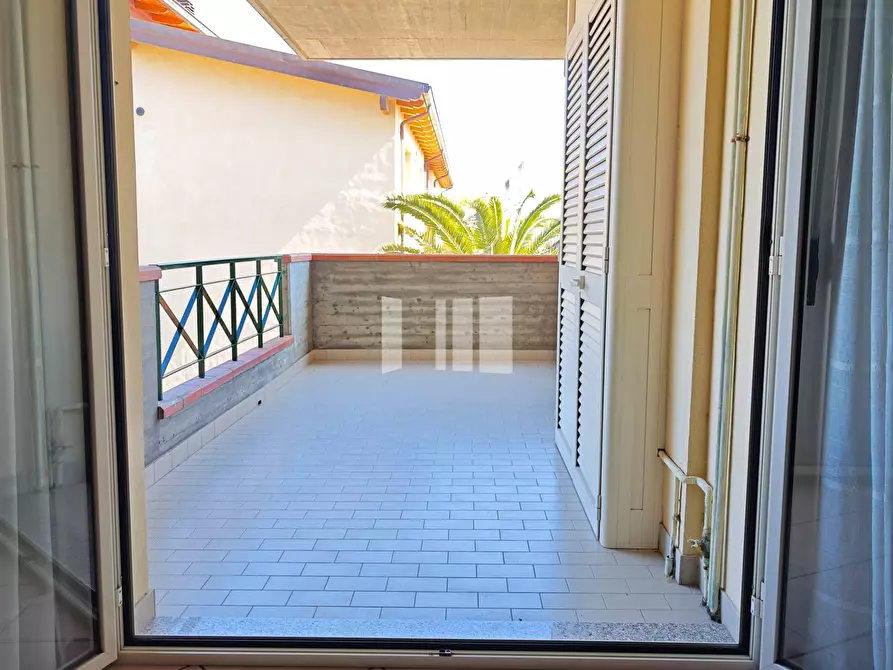 Immagine 7 di Appartamento in vendita  in Via Montezebio a Giulianova