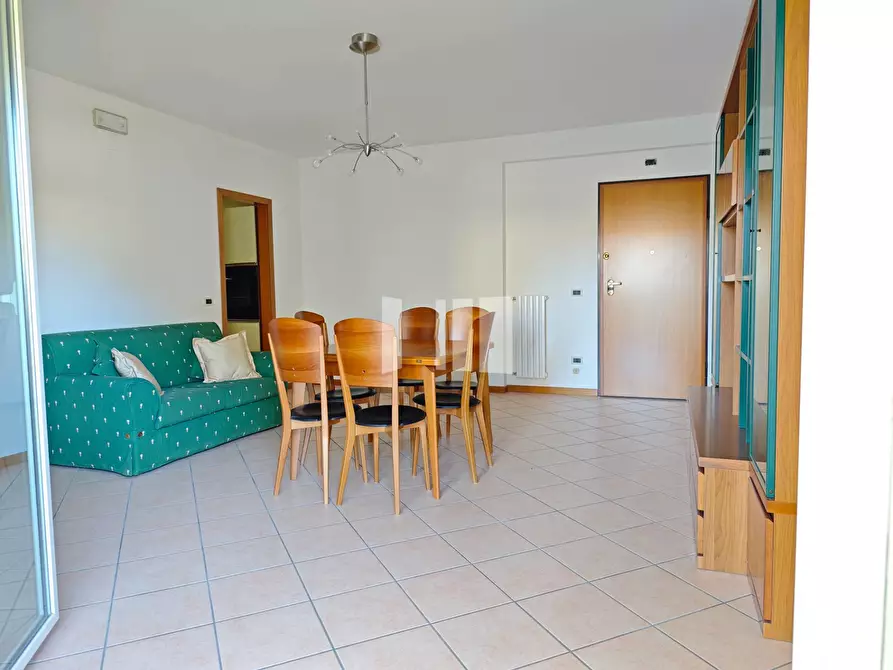 Immagine 11 di Appartamento in vendita  in Via Montezebio a Giulianova