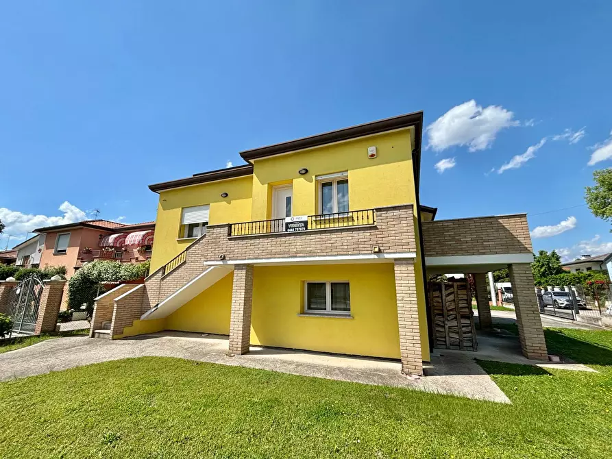 Immagine 24 di Villa in vendita  in Riviera Cengiaretto a Adria