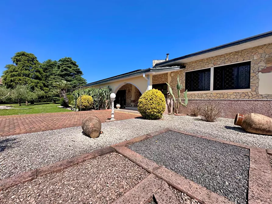 Immagine 3 di Villa in vendita  in Piazza San Marco a Lonigo