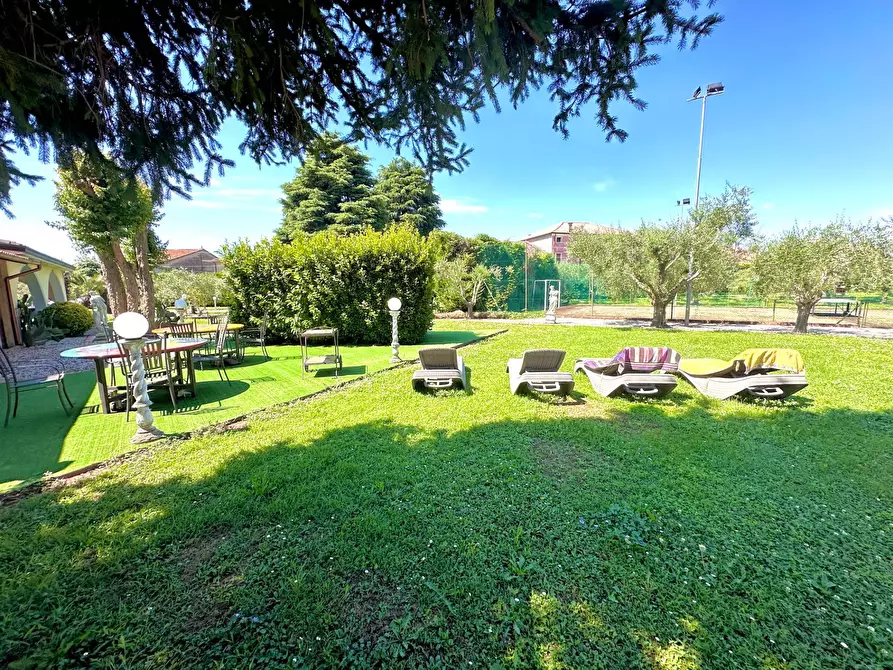 Immagine 16 di Villa in vendita  in Piazza San Marco a Lonigo