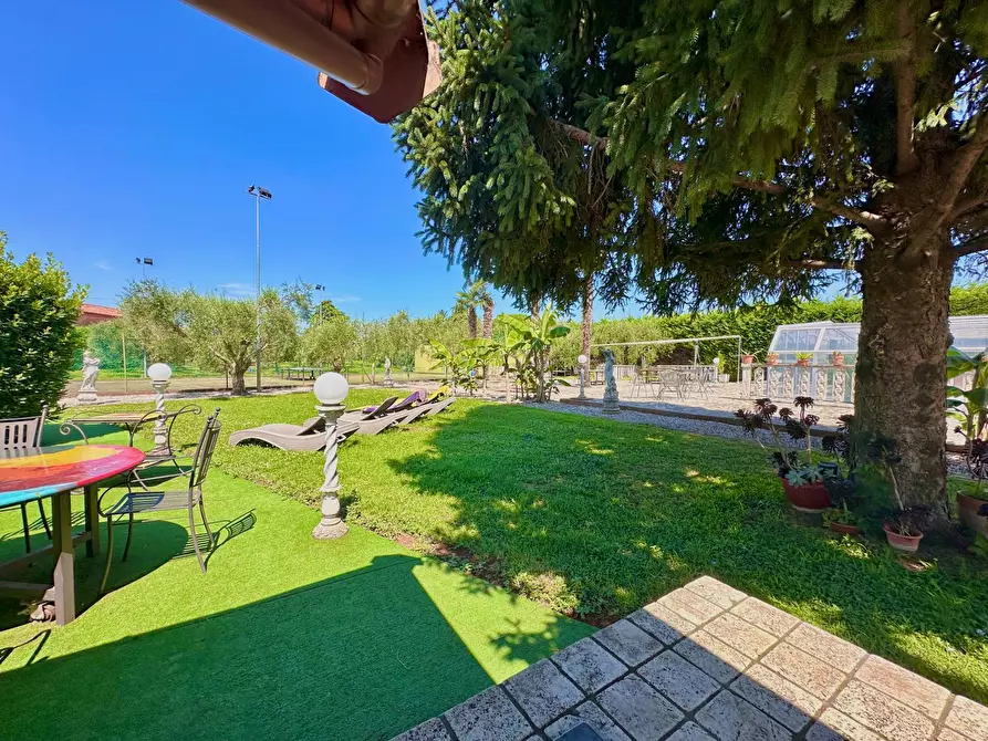 Immagine 28 di Villa in vendita  in Piazza San Marco a Lonigo