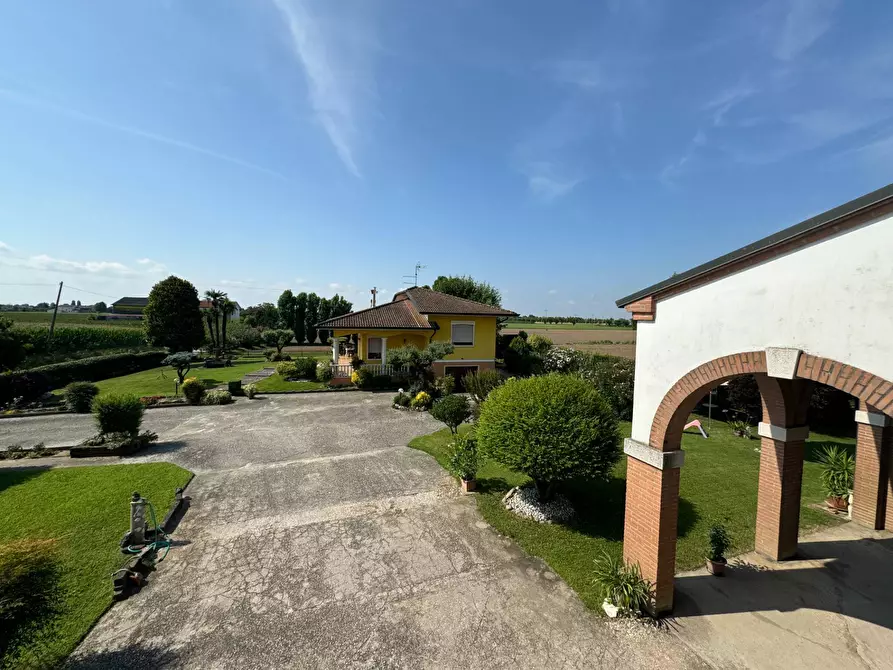 Immagine 27 di Casa semindipendente in vendita  in Via Galileo Galilei a Campiglia Dei Berici