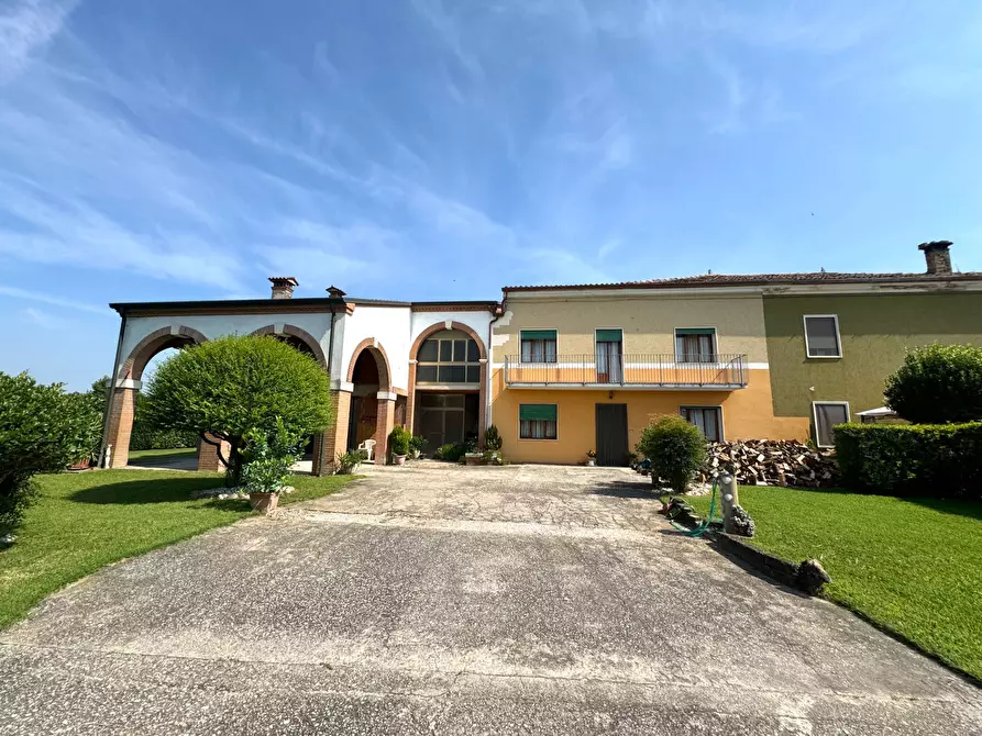 Immagine 28 di Casa semindipendente in vendita  in Via Galileo Galilei a Campiglia Dei Berici