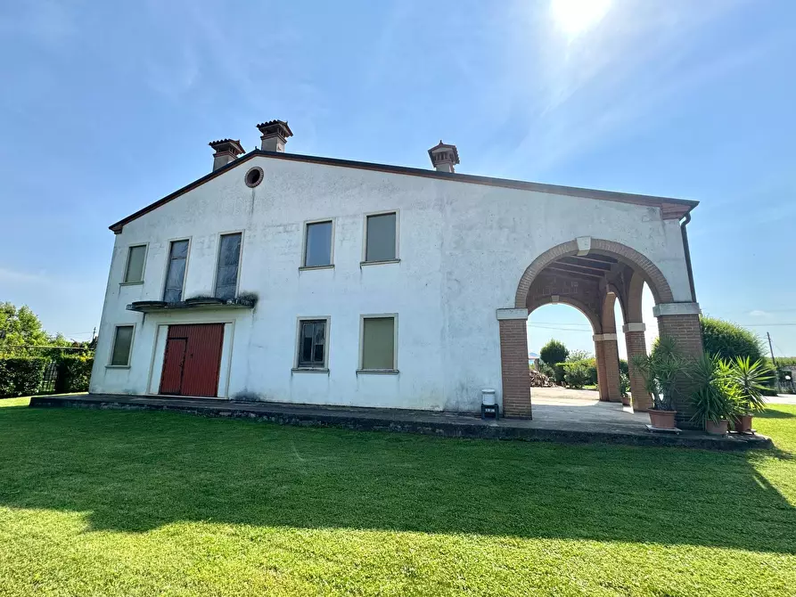 Immagine 6 di Casa semindipendente in vendita  in Via Galileo Galilei a Campiglia Dei Berici