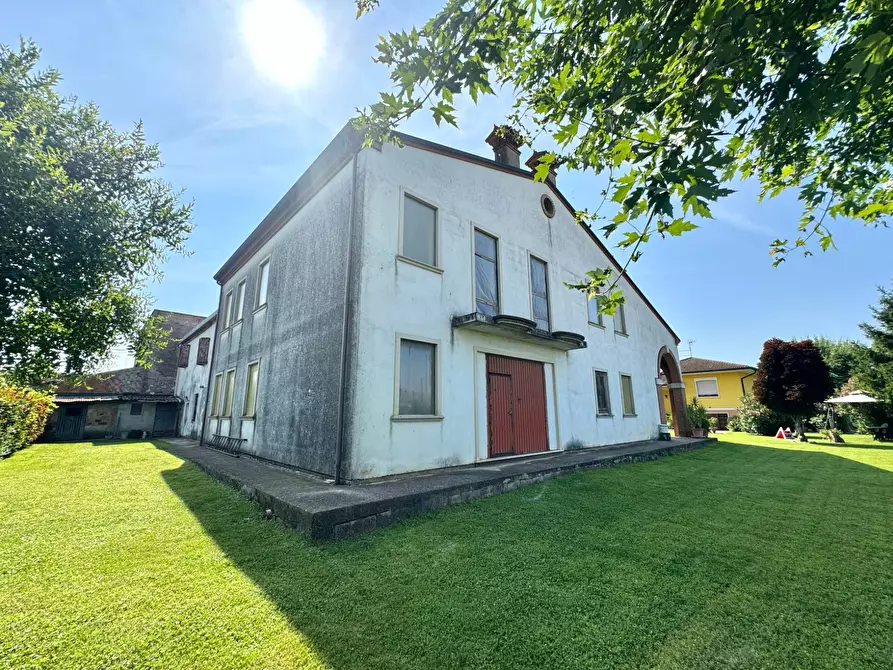 Immagine 9 di Casa semindipendente in vendita  in Via Galileo Galilei a Campiglia Dei Berici
