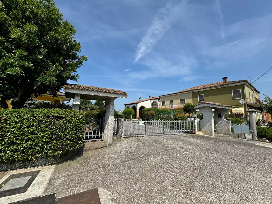 Immagine 14 di Casa semindipendente in vendita  in Via Galileo Galilei a Campiglia Dei Berici