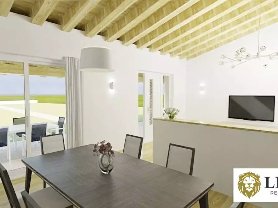 Immagine 8 di Villa in vendita  in Via Canareggio a Borgo Veneto