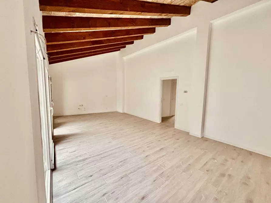 Immagine 20 di Appartamento in vendita  in Via Pasubio a Schio