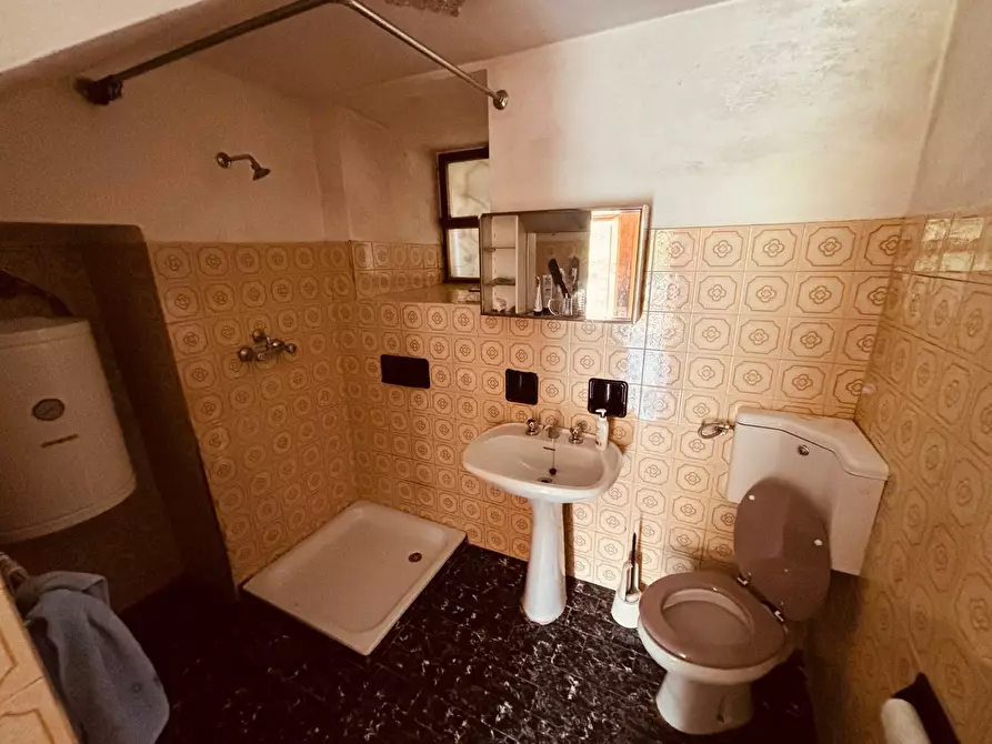 Immagine 13 di Casa semindipendente in vendita  in Via Villanova e Campo a Tonezza Del Cimone