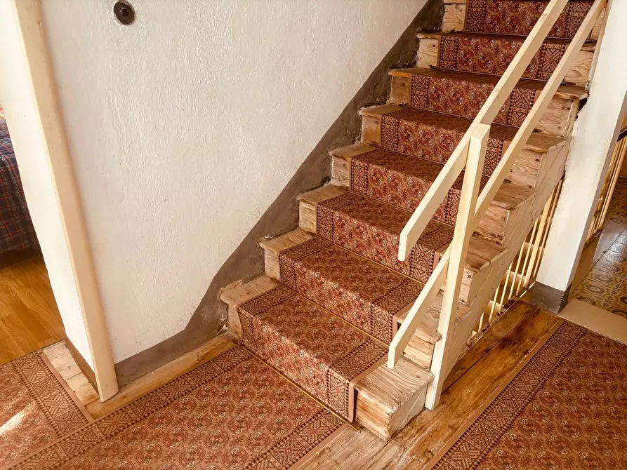 Immagine 16 di Casa semindipendente in vendita  in Via Villanova e Campo a Tonezza Del Cimone