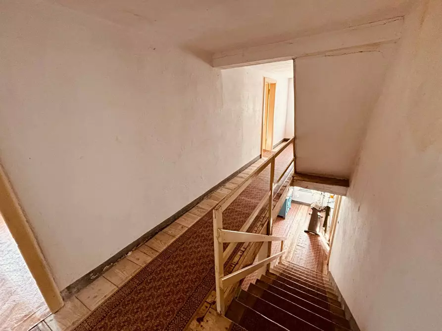 Immagine 21 di Casa semindipendente in vendita  in Via Villanova e Campo a Tonezza Del Cimone