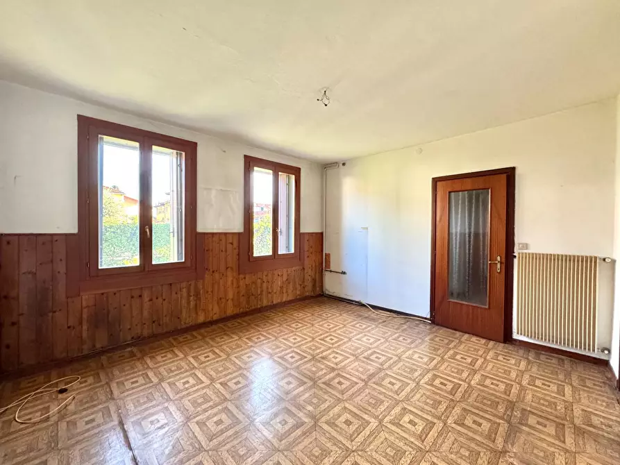 Immagine 12 di Appartamento in vendita  in Via Cà Bottara a Schio