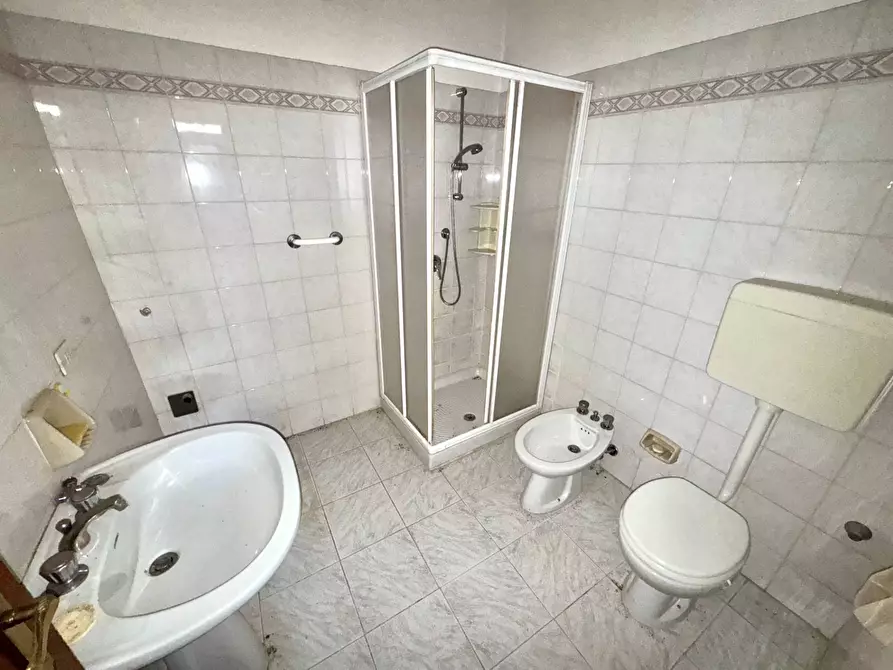 Immagine 10 di Appartamento in vendita  in Via Cà Bottara a Schio