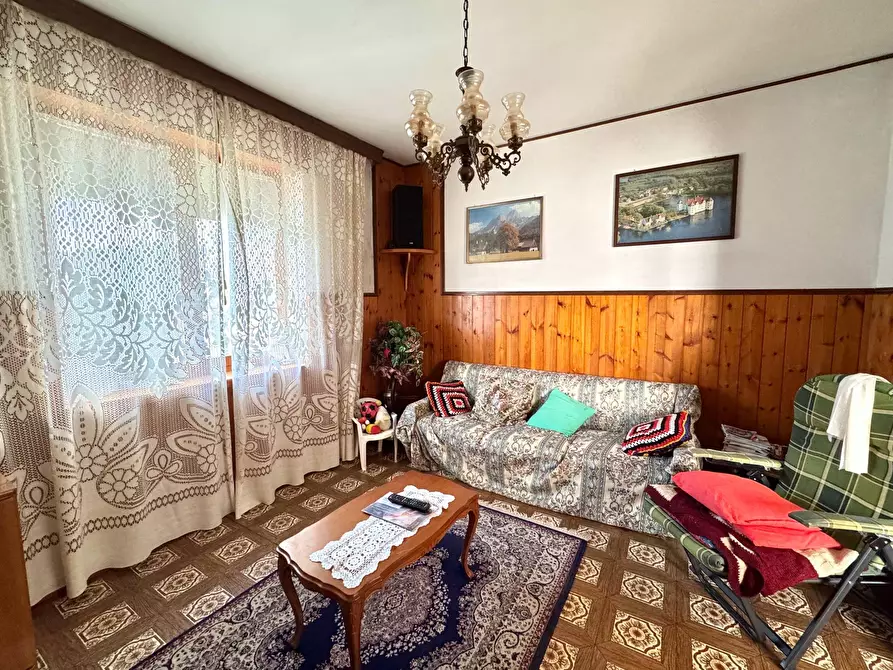 Immagine 3 di Appartamento in vendita  in Via Cà Bottara a Schio