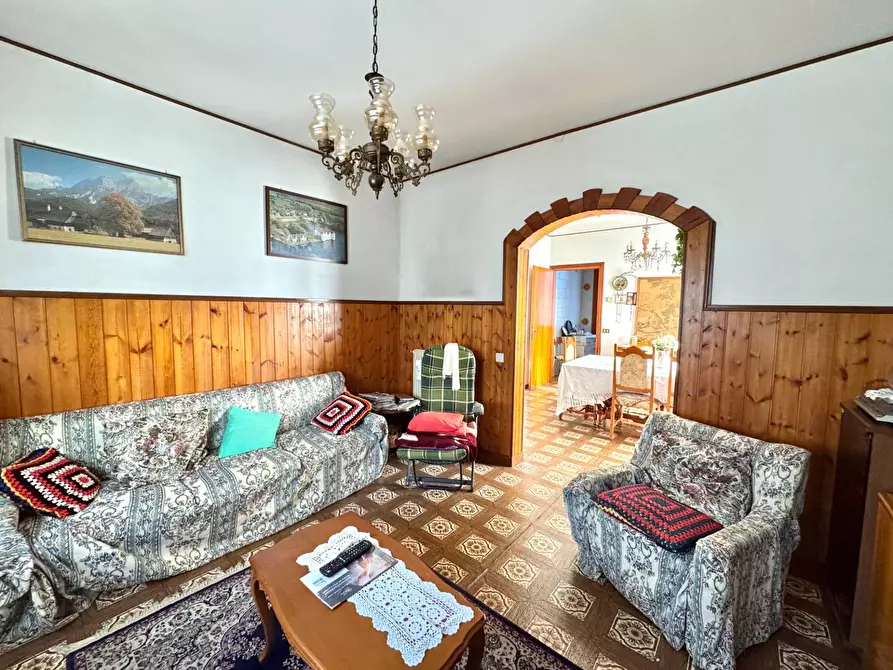 Immagine 4 di Appartamento in vendita  in Via Cà Bottara a Schio