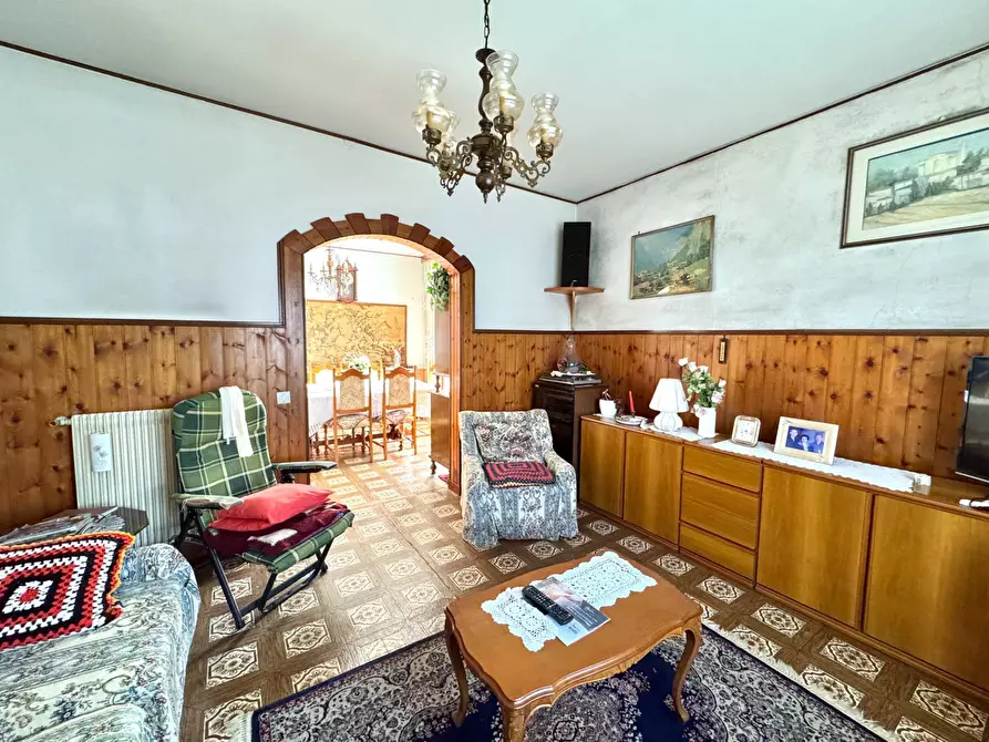 Immagine 5 di Appartamento in vendita  in Via Cà Bottara a Schio