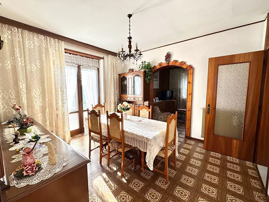 Immagine 6 di Appartamento in vendita  in Via Cà Bottara a Schio