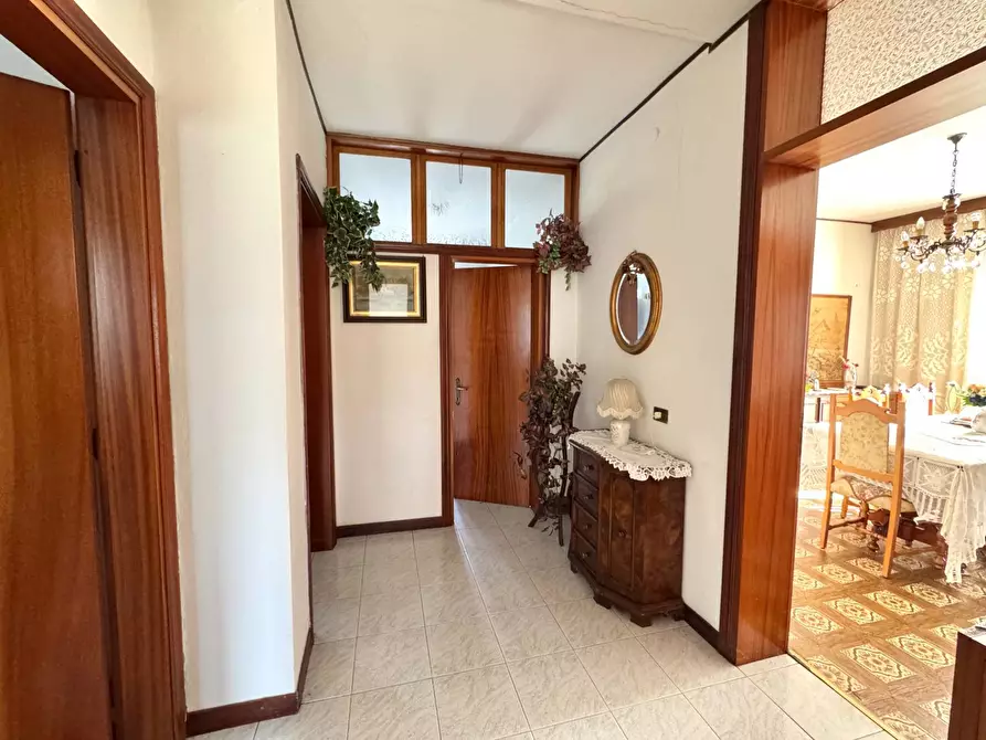 Immagine 17 di Appartamento in vendita  in Via Cà Bottara a Schio