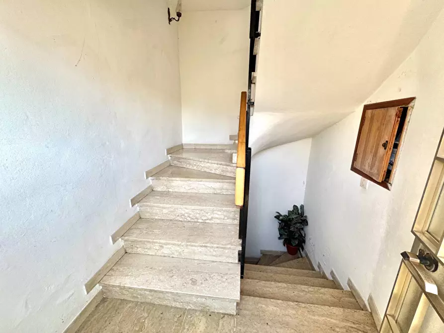 Immagine 19 di Appartamento in vendita  in Via Cà Bottara a Schio