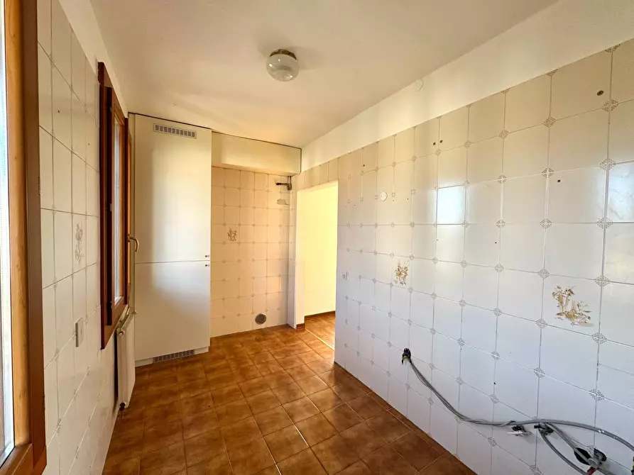 Immagine 10 di Appartamento in vendita  in Via Cà Bottara a Schio