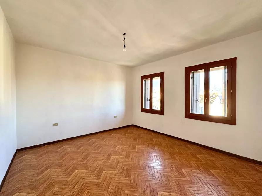 Immagine 13 di Appartamento in vendita  in Via Cà Bottara a Schio