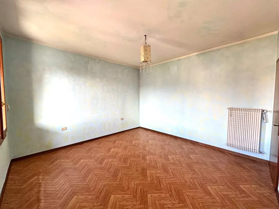 Immagine 17 di Appartamento in vendita  in Via Cà Bottara a Schio