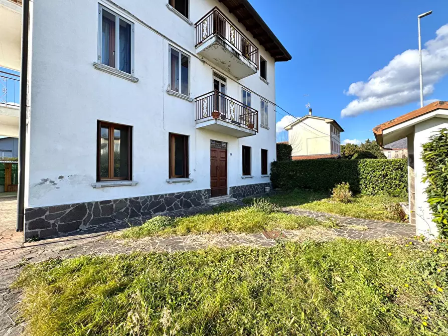 Immagine 18 di Appartamento in vendita  in Via Cà Bottara a Schio