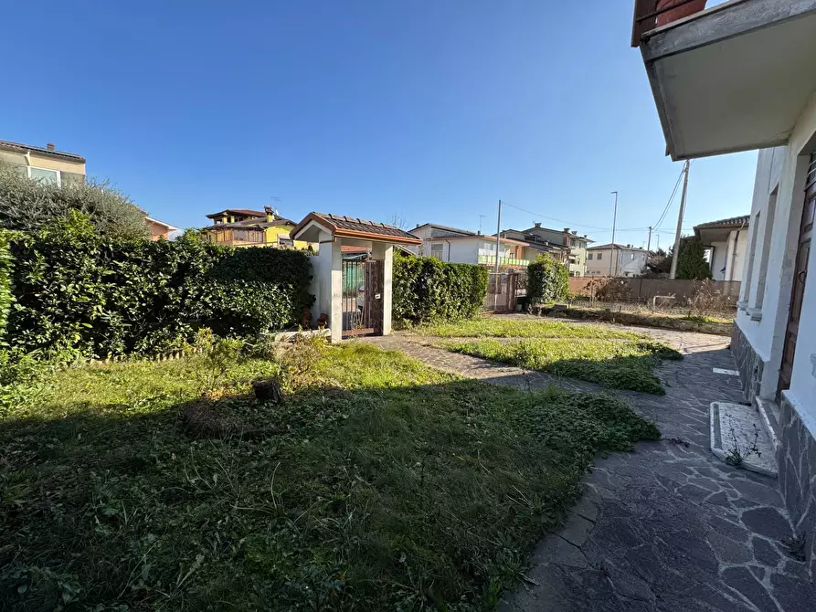 Immagine 20 di Appartamento in vendita  in Via Cà Bottara a Schio