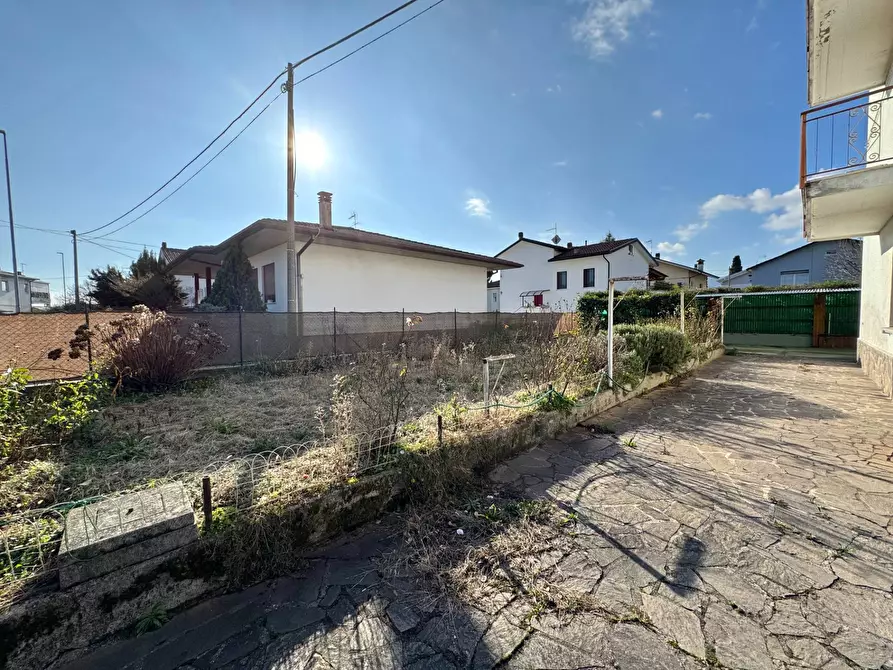 Immagine 25 di Appartamento in vendita  in Via Cà Bottara a Schio