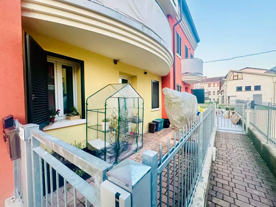 Immagine 3 di Appartamento in vendita  in Via Pasubio a Noventa Vicentina