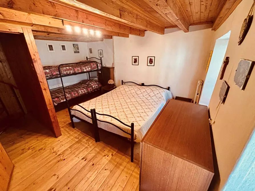 Immagine 6 di Casa semindipendente in vendita  in Contrà Canale a Tonezza Del Cimone