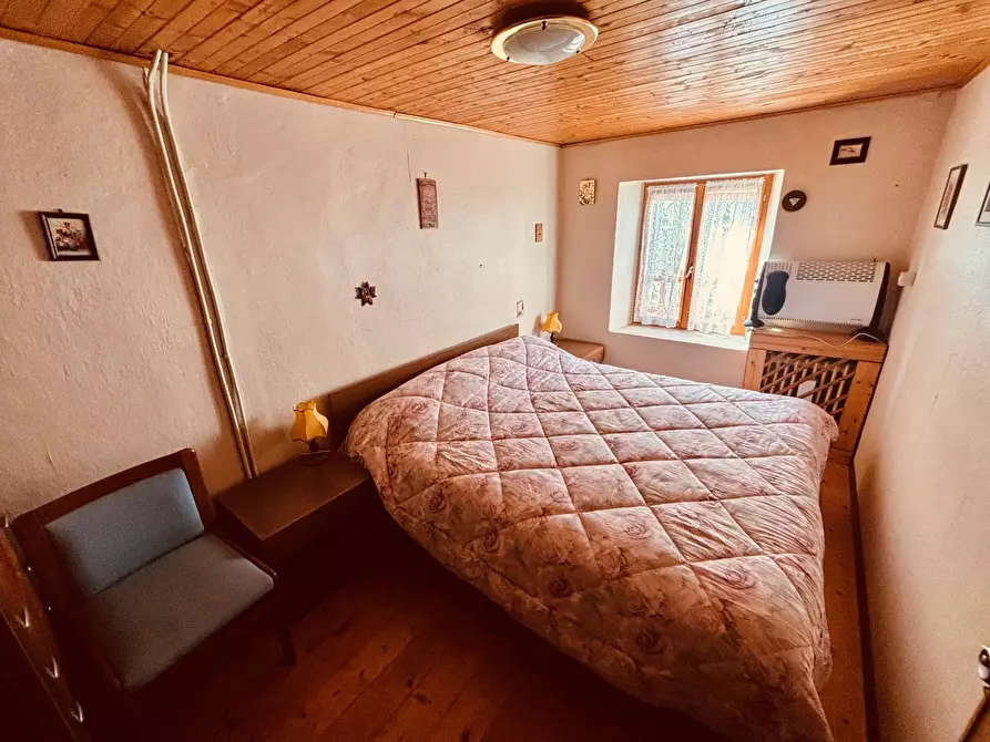 Immagine 8 di Casa semindipendente in vendita  in Contrà Canale a Tonezza Del Cimone