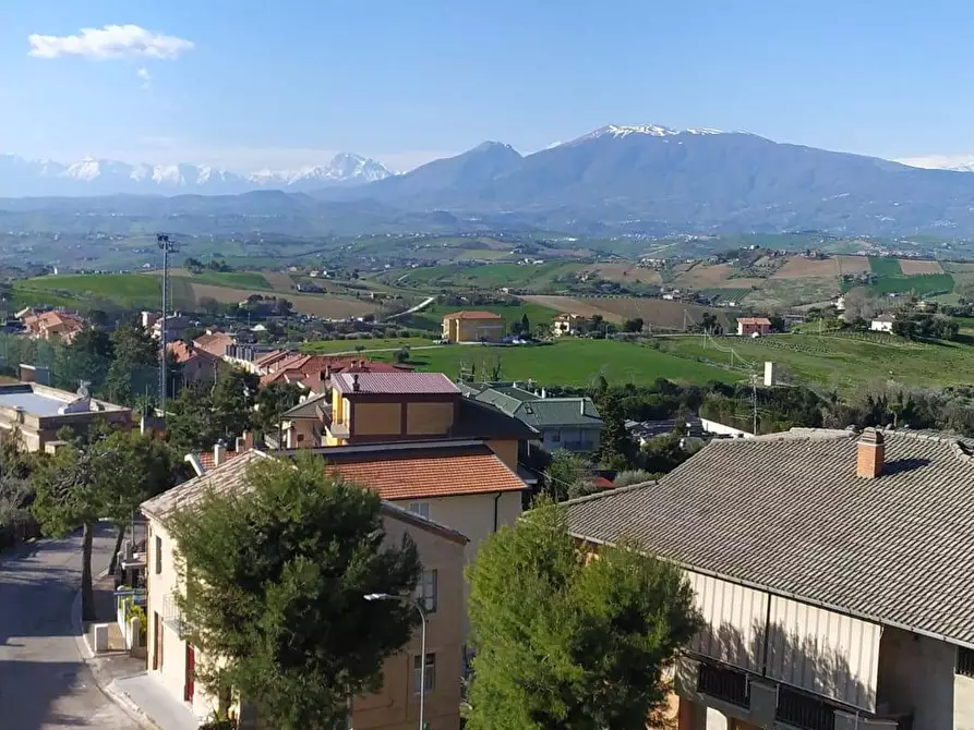 Immagine 7 di Appartamento in vendita  a Offida