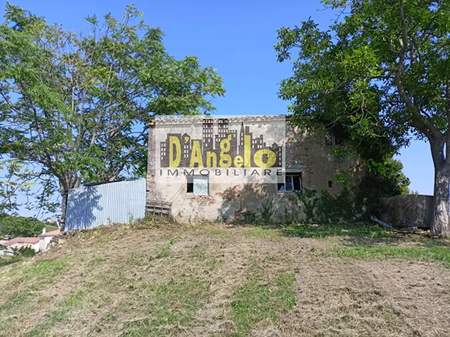 Immagine 3 di Casa indipendente in vendita  in Via Corneto a Carassai