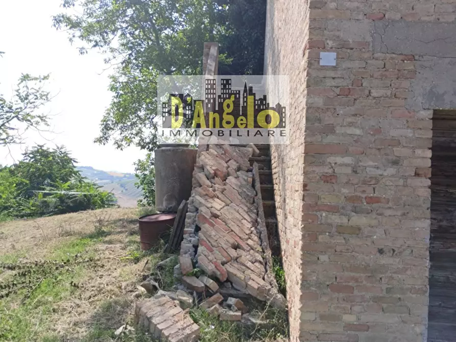 Immagine 10 di Casa indipendente in vendita  in Via Corneto a Carassai