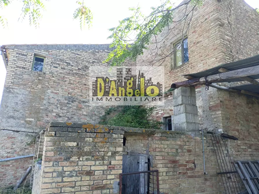 Immagine 13 di Casa indipendente in vendita  in Via Corneto a Carassai