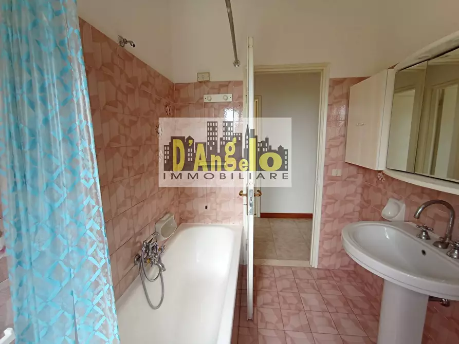 Immagine 20 di Appartamento in vendita  in Via Camillo Benso Conte di Cavour a Offida