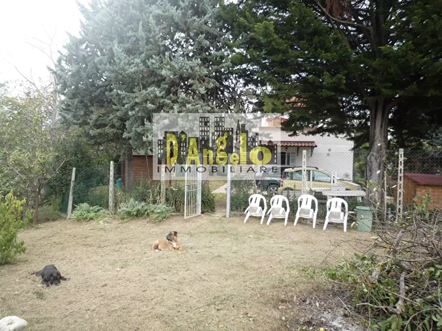 Immagine 10 di Casa indipendente in vendita  a Castignano