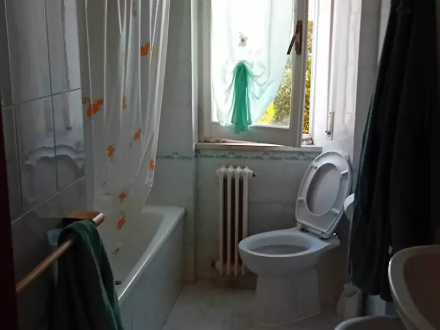 Immagine 11 di Appartamento in vendita  in Piazzale Loris Annibaldi a Offida