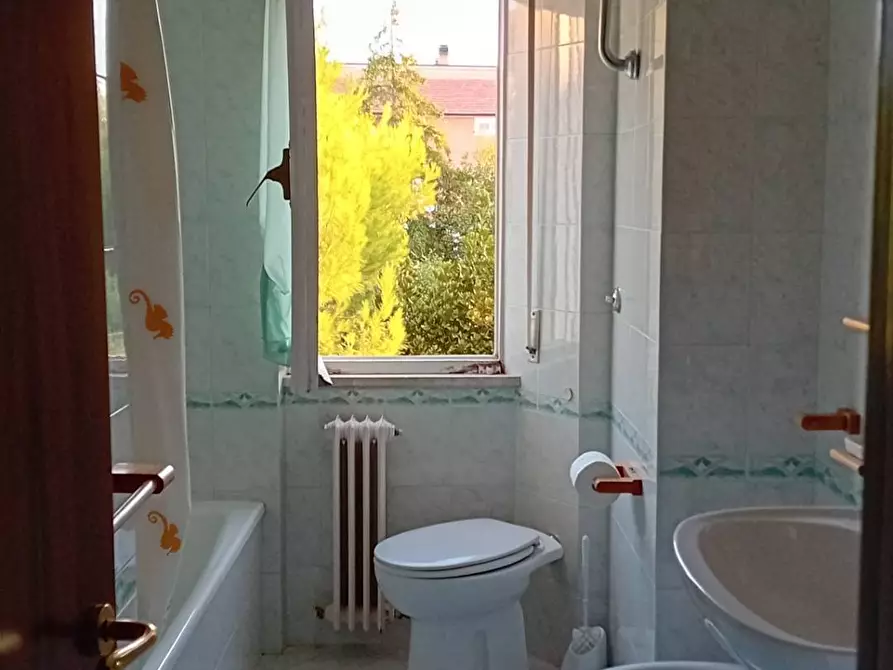 Immagine 12 di Appartamento in vendita  in Piazzale Loris Annibaldi a Offida