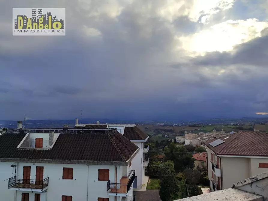 Immagine 28 di Appartamento in vendita  in Via Gramsci a Offida