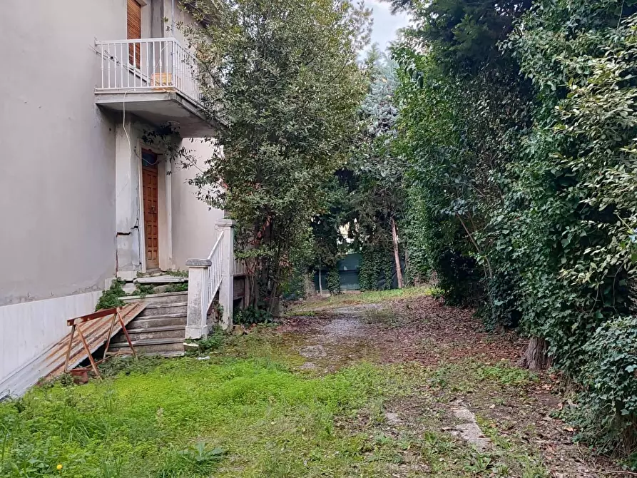 Immagine 3 di Villa in vendita  in Viale Mazzini a Offida