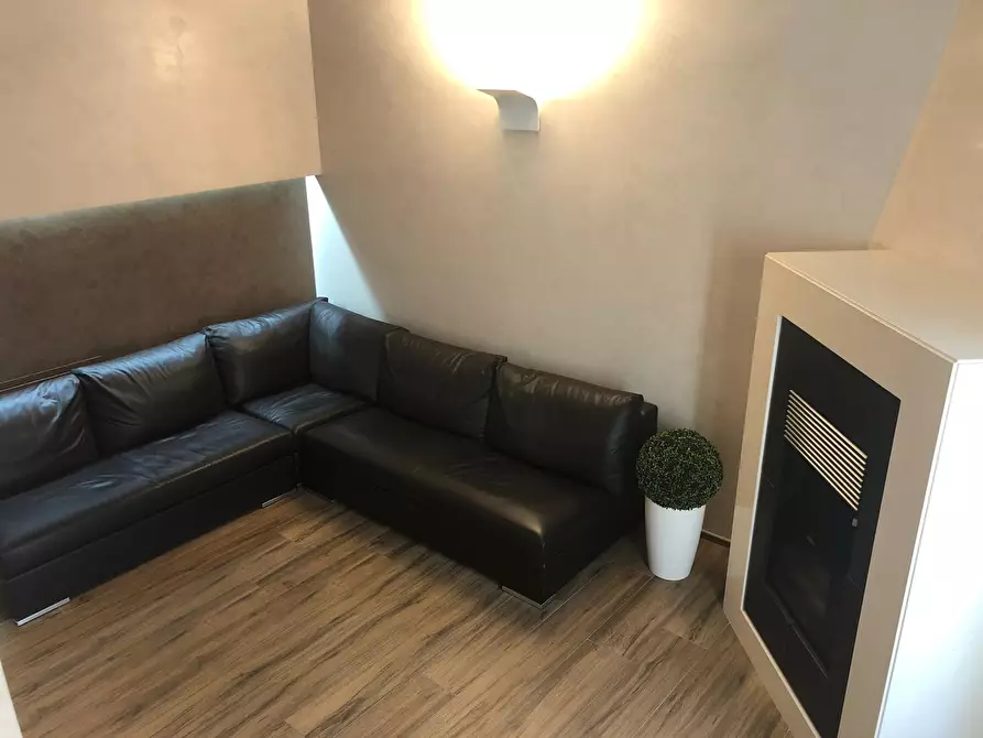 Immagine 16 di Appartamento in vendita  in via Carona a Branzi