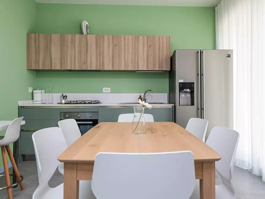 Immagine 15 di Villa in vendita  in via Rovetta a Padenghe Sul Garda