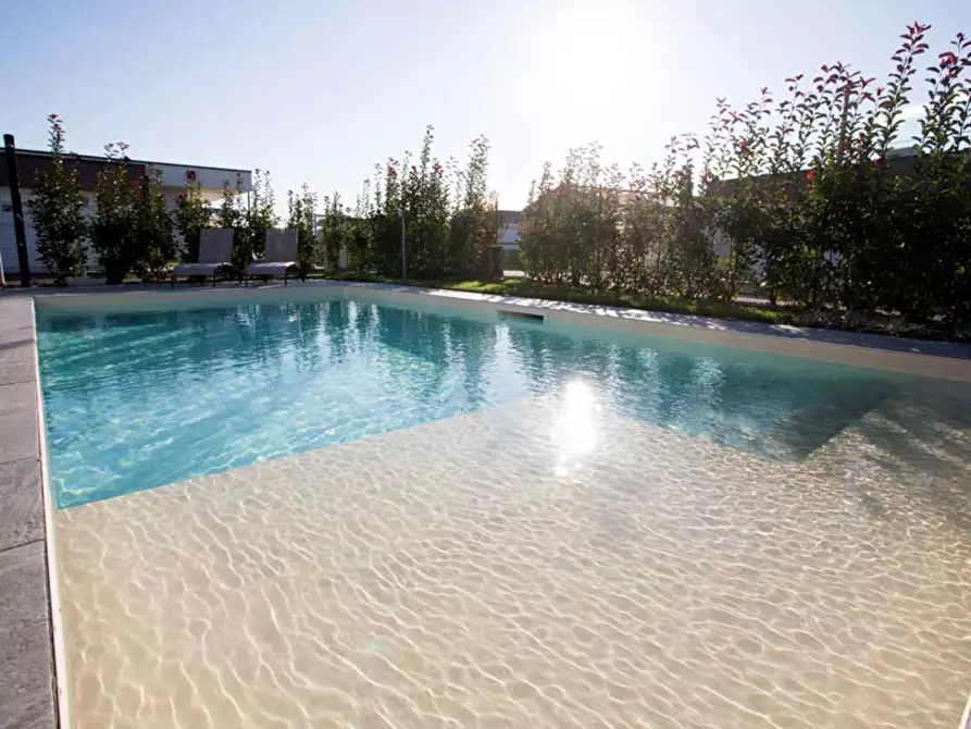 Immagine 17 di Villa in vendita  in Via Lonato a Castiglione Delle Stiviere