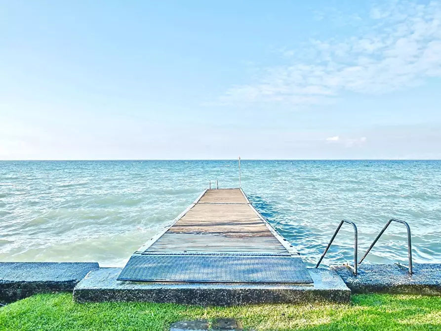 Immagine 22 di Appartamento in vendita  in Via XXV Aprile a Sirmione