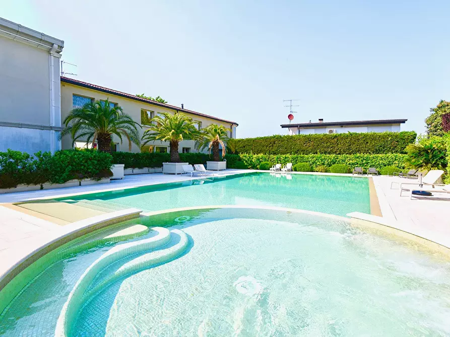 Immagine 18 di Appartamento in vendita  in via Tommaso dal Molin a Desenzano Del Garda