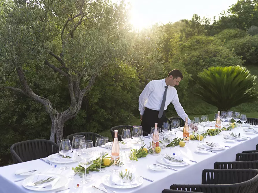 Immagine 25 di Villa in vendita  in via belvedere a Salò