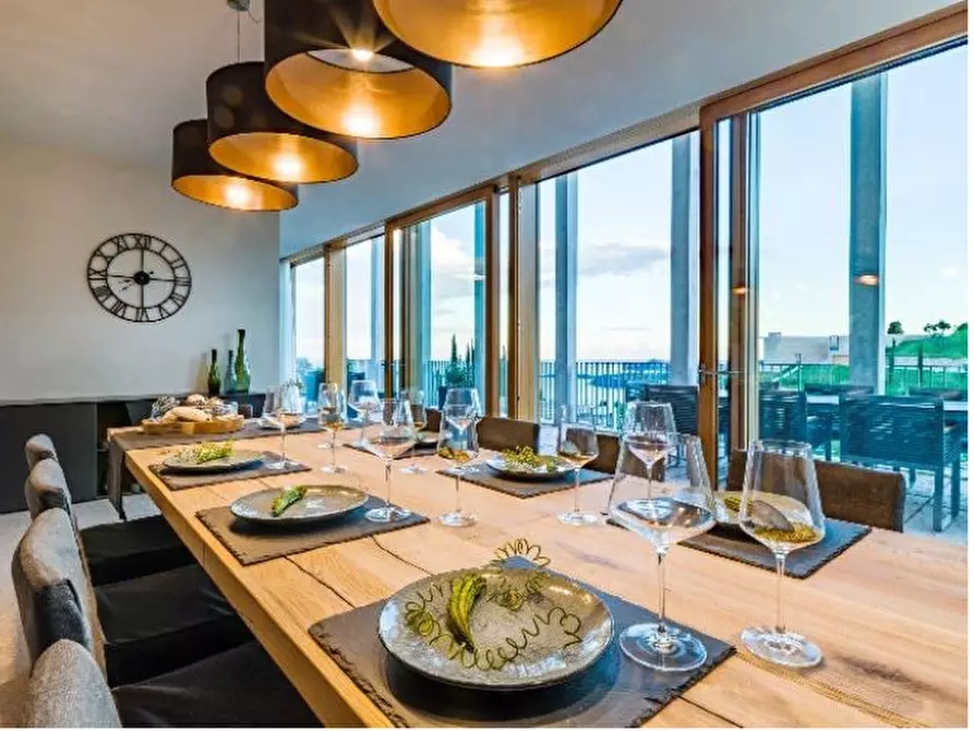 Immagine 8 di Villa in vendita  in via belvedere a Salò